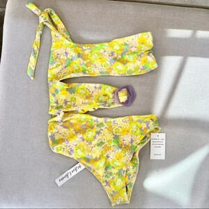 NWT For Love & Lemons Freedom One piece Swim Suit Yellow Size Large